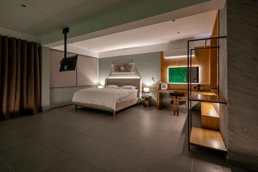 Smaragdi Luxury Jacuzzi Apartment Noho Premium Living أثينا المظهر الخارجي الصورة